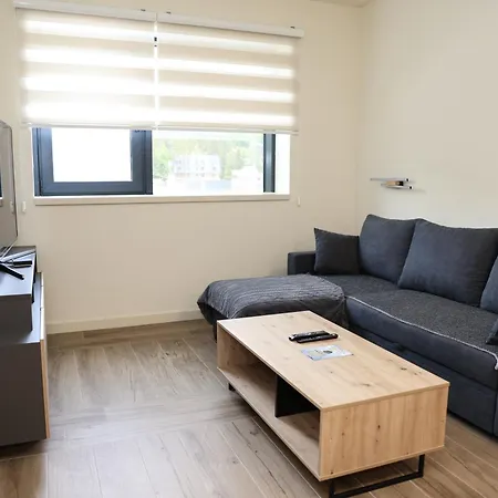 Skyhill 1 O1 Jahorna Apartamento *